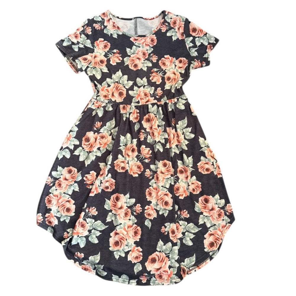 3/$20 SHEIN Woman’s Small (4)Black Floral Peach Rose Short Sleeve Summer Dress